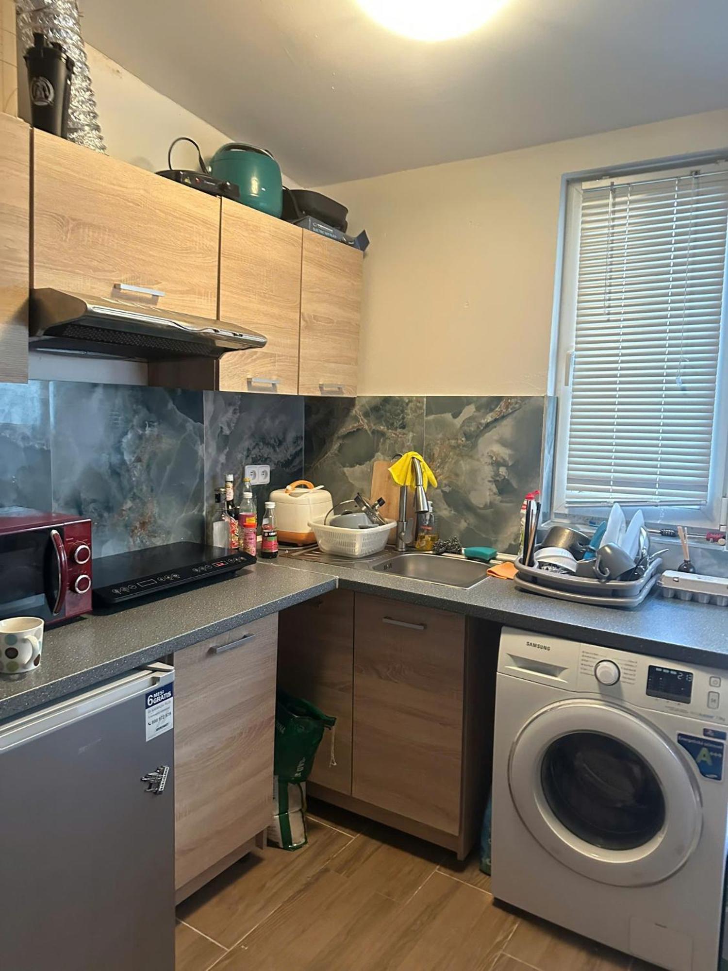 Nha Nghi Cho Cap Doi Va Gia Dinh Apartamento Praga Quarto foto